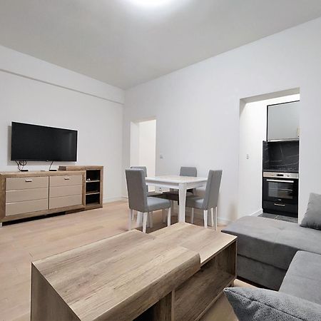 Luxury Korda Apartments 011 Budva Bagian luar foto