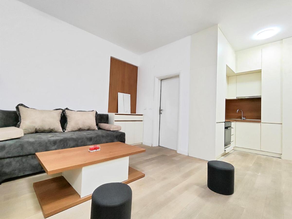 Luxury Korda Apartments 011 Budva Bagian luar foto