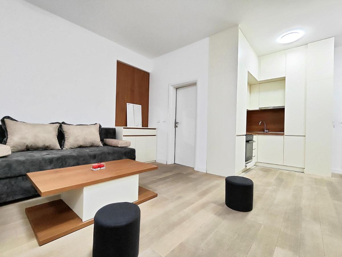 Luxury Korda Apartments 011 Budva Bagian luar foto